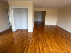 4360 Baychester Ave, Bronx, NY