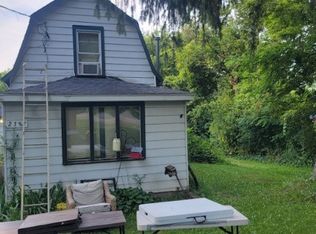 2387 Leroy Caledonia Rd, Le Roy, NY 14482