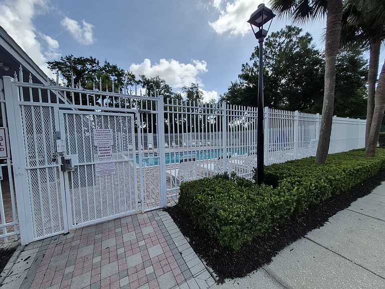 34926 Teeview Ln — Photo 27