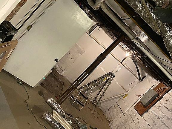 3rd image of 242 W High St