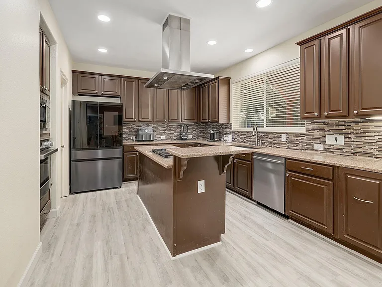 2129 Clear Lake Pl — Photo 10