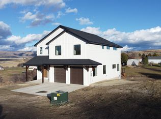 1216 Discovery Cir, Soda Springs, ID 83276