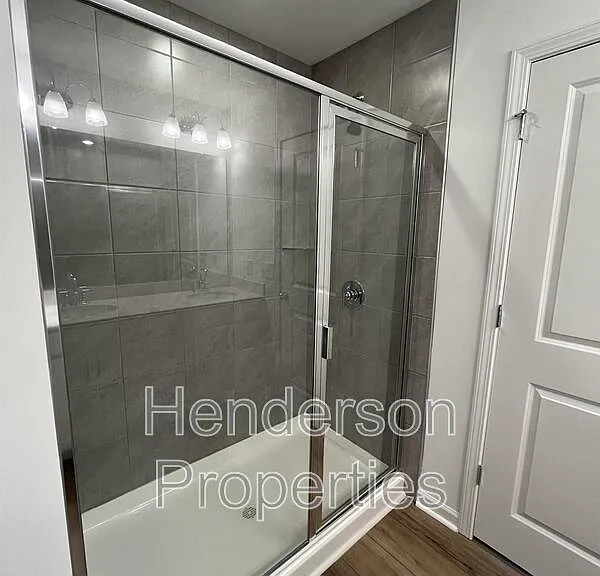 2100 Cobble Ct — Photo 14