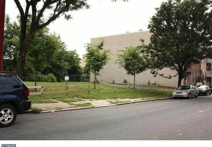 Building Photo 3
