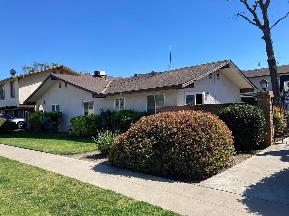 Exterior of the apt with front and rear patio