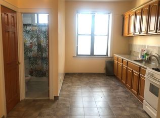 812 Grand St #3RIGHT, Brooklyn, NY 11211