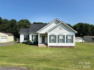 6328 W State Highway 10, Hickory, NC 28602
