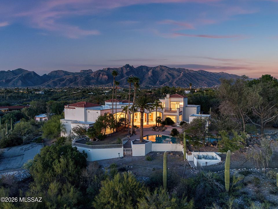 1st image of 5151 N Calle Ladero