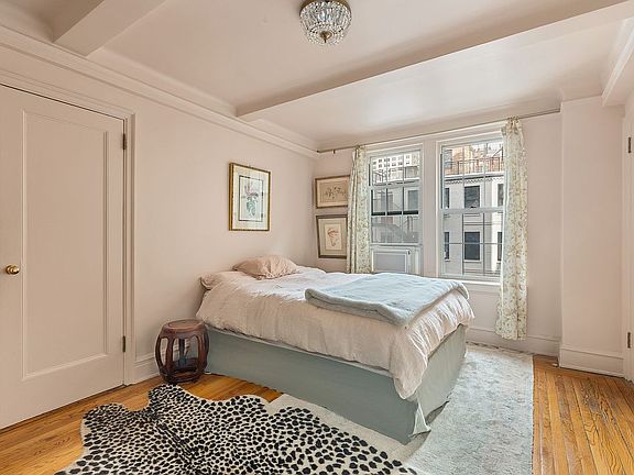 3rd image of 333 E 53rd St APT 5M