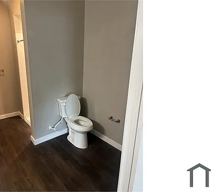 1118 Gibbins Rd — Photo 10