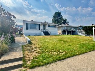 743 Douglas St, Kamloops, BC V2C3C7
