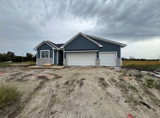 413 NE Adams Ave, Elkhart, IA 50073