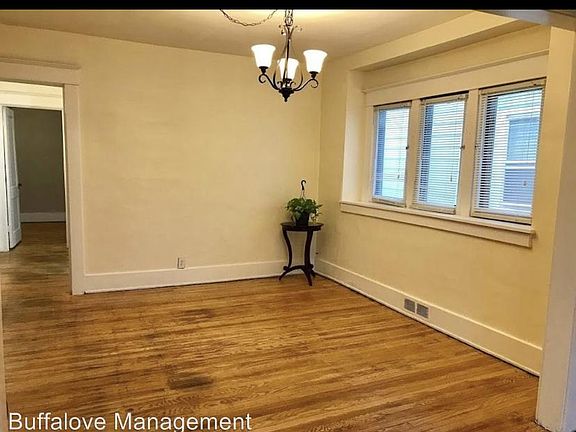 3rd image of 341 Crestwood Ave #1