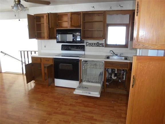 3rd image of 2822 Morningside Dr