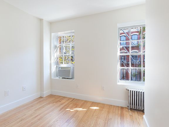 5th image of 376 Bleecker St #1
