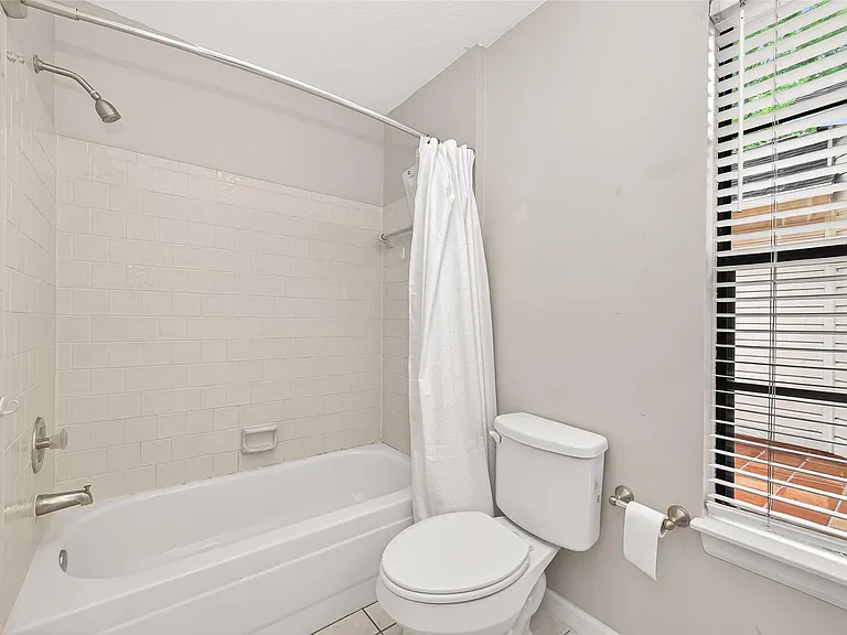 34 Green Slope Pl — Photo 41