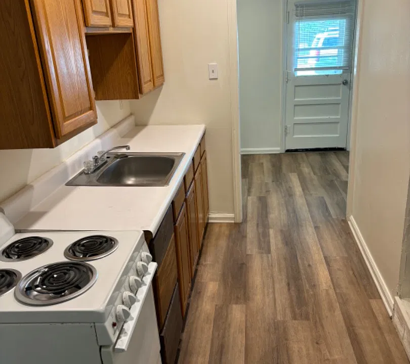 625 W 8th Ave #625
