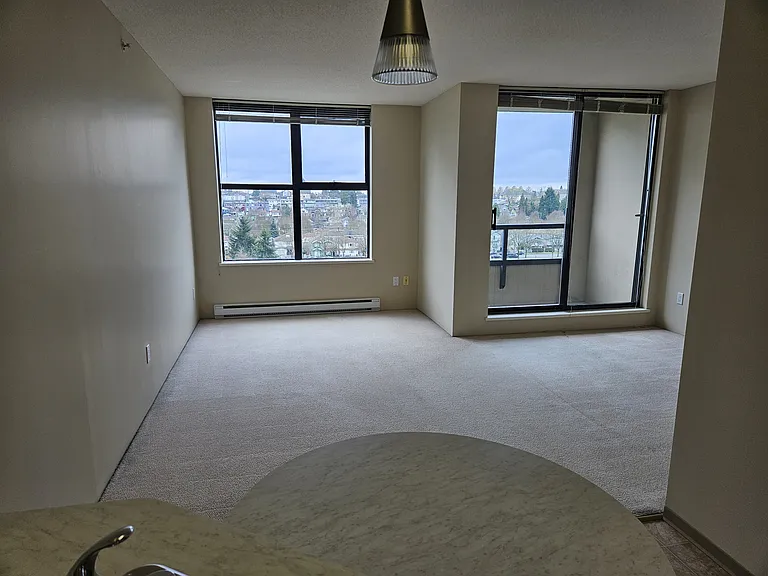 3528 Vanness Ave — Photo 14