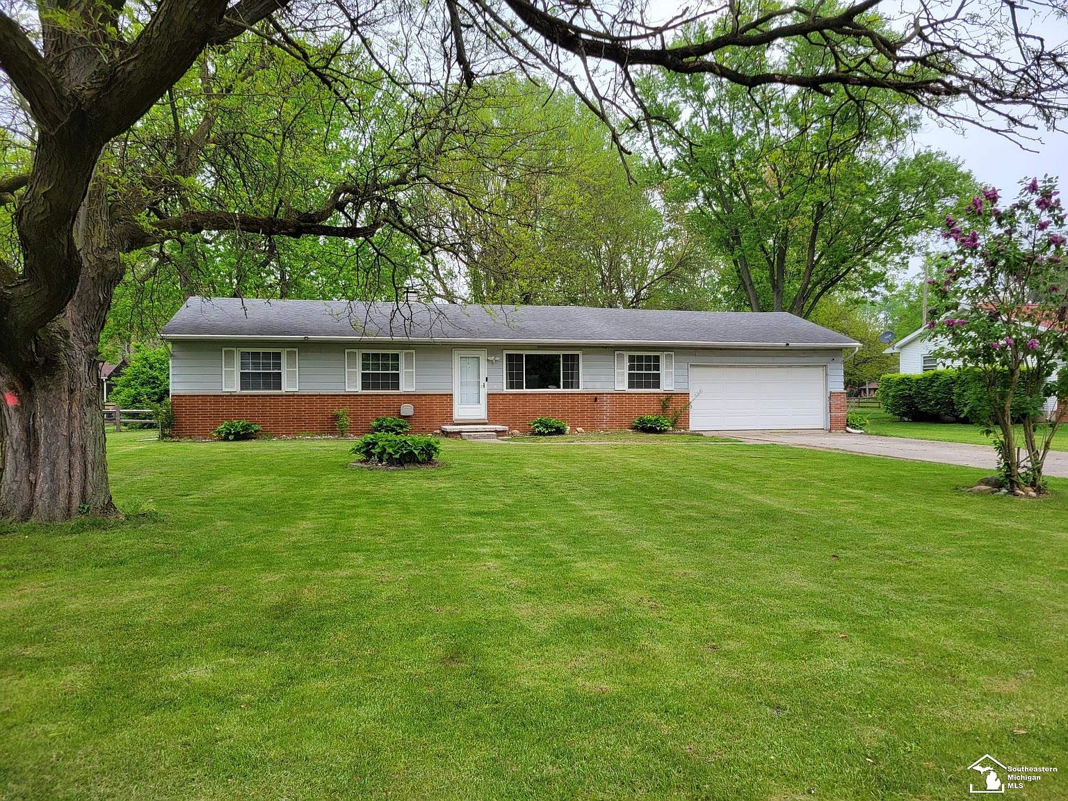 1302 Smith Rd, Temperance, MI 48182 Zillow