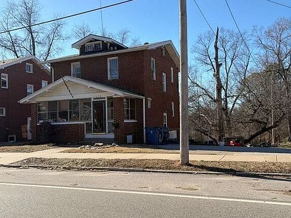 4th image of 2338 State St