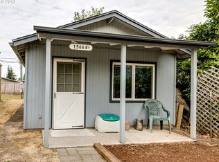 1566 Laura St, Springfield, OR 97477