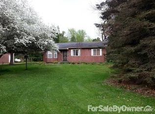 6075 Ferris Rd, Eaton Rapids, MI 48827