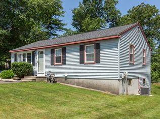 18 Dallas Rd, Lowell, MA 01854