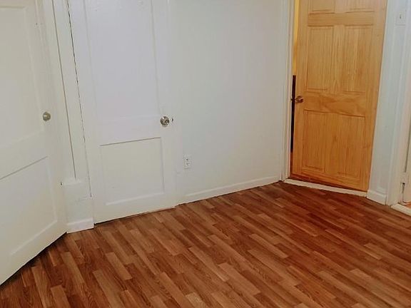 2nd image of 1110 Olmstead Ave Floor 1