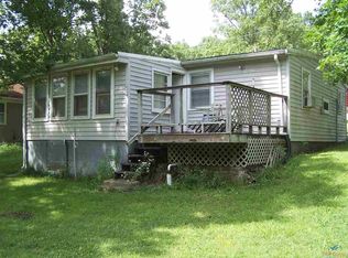 26529 Santa Barbara Dr, Edwards, MO 65326