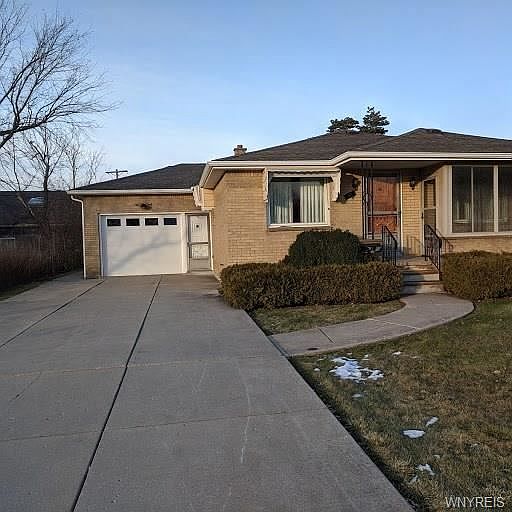 1st image of 48 Grace Ave