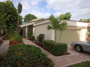 5720 Piping Rock Dr, Boynton Beach, FL 33437