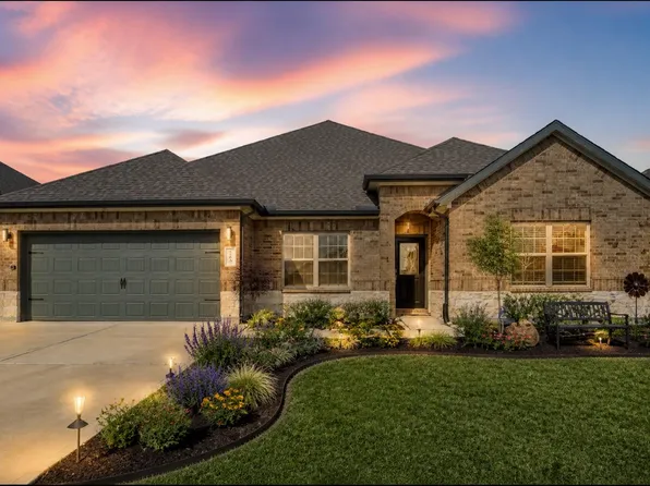 723 Westwood Dr, League City, TX 77573