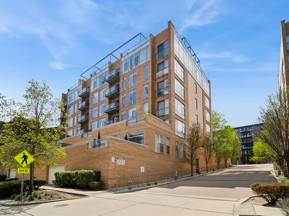 1720 Oak Ave Unit 711, Evanston, IL 60202