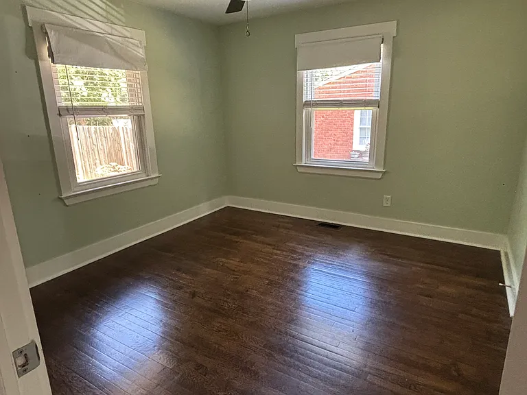 1209 Brighton Rd — Photo 9