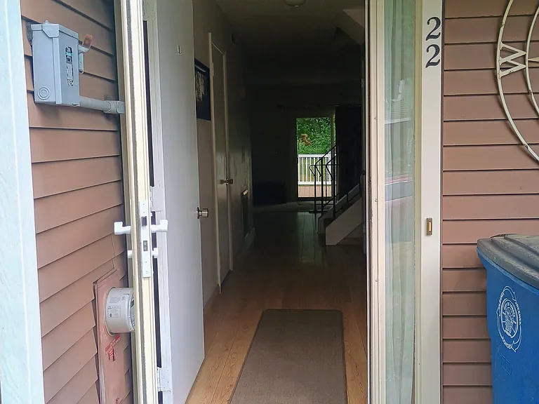 22 Ziemke Farm Ln — Photo 6