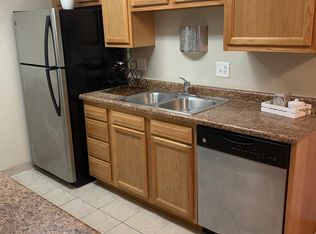 2601 S 58th St APT 18, Lincoln, NE 68506