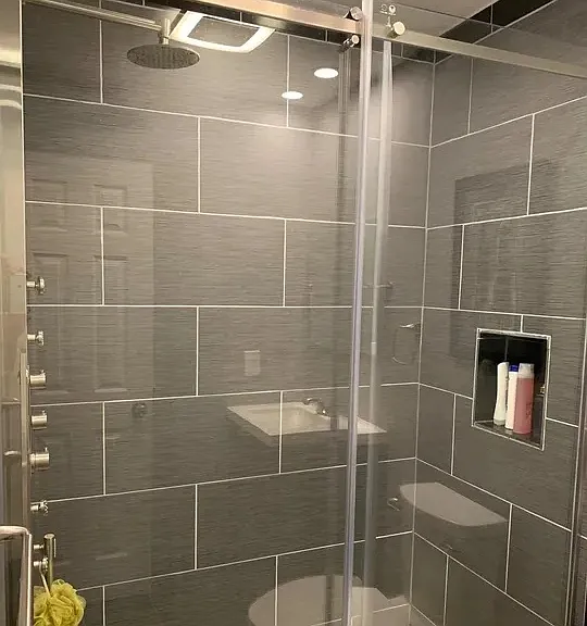 Bathroom 1st floor