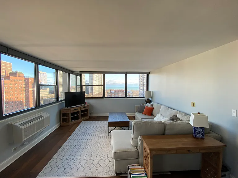 2700 N Hampden Ct #14B — Photo 10