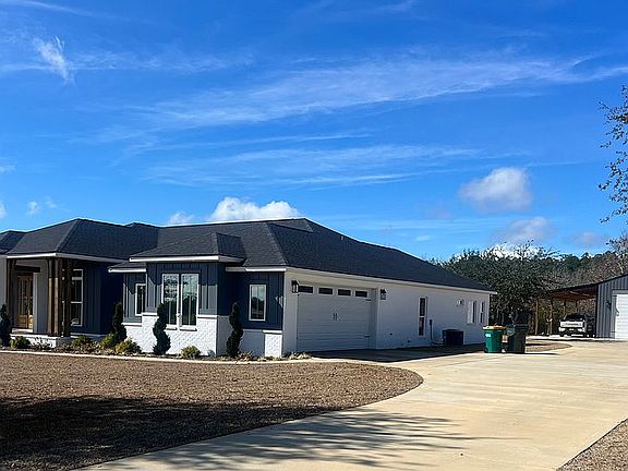 2nd image of 2410 Timber Ln