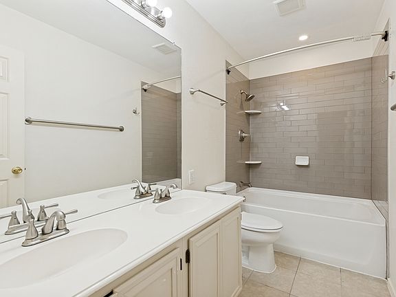 2nd image of 4725 Grant Park Ave