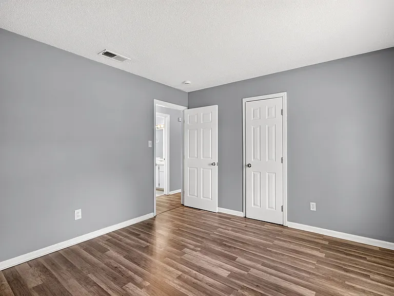12 Belfair Dr — Photo 14