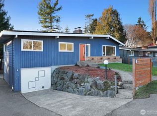 17035 12th Ave NE, Shoreline, WA 98155