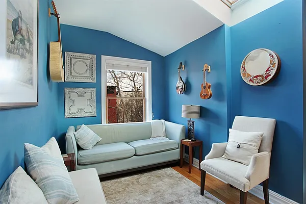 Sold by Corcoran | media 14