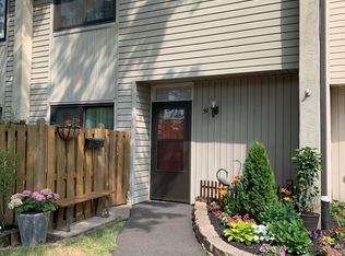 39 Centennial Rd, Telford, PA 18969