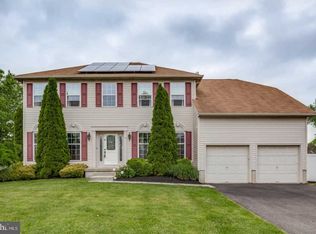 7 Jasmine Dr, Burlington, NJ 08016