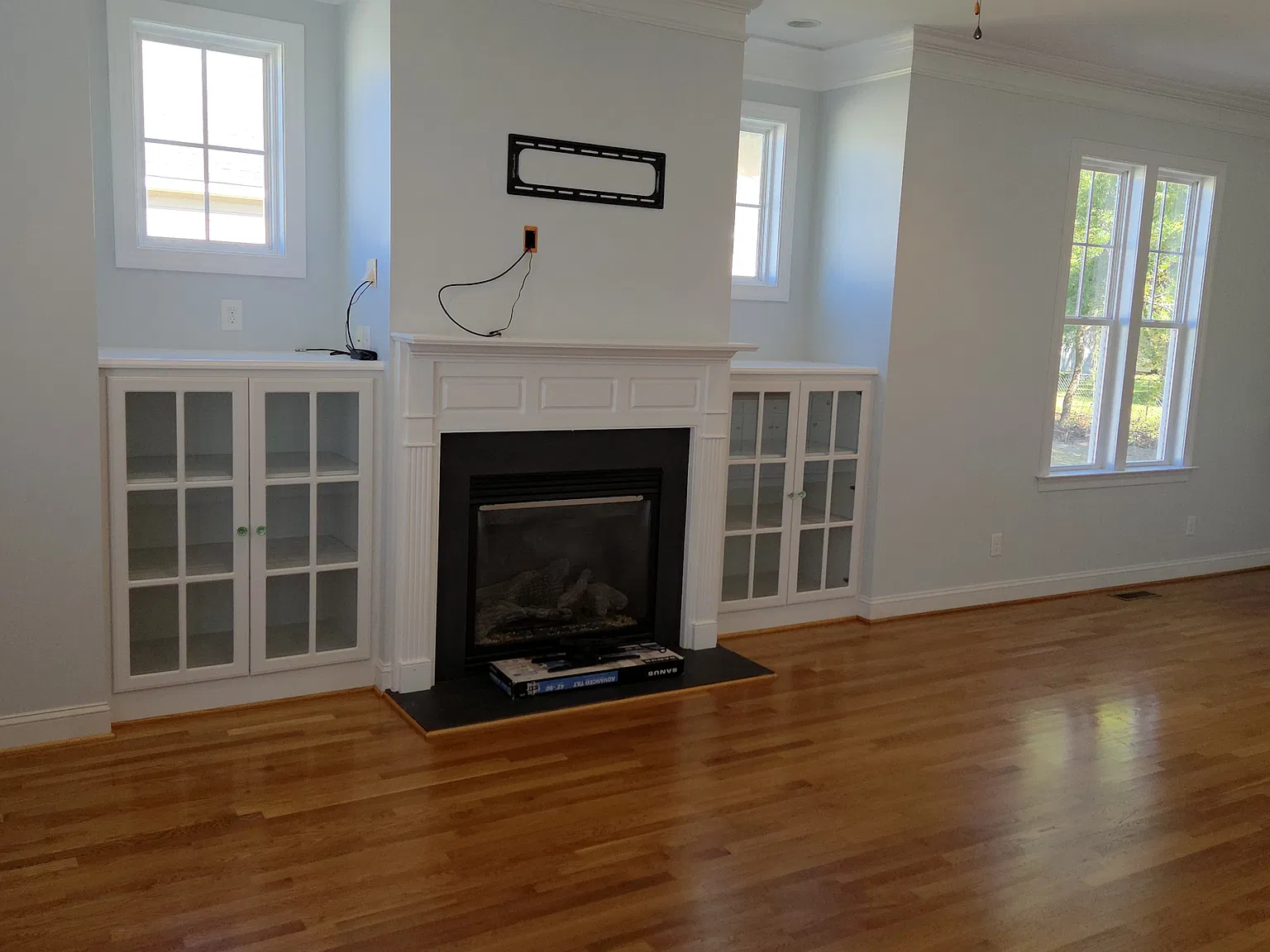 3 bed, 1521 sqft, $2,000 — Photo 2