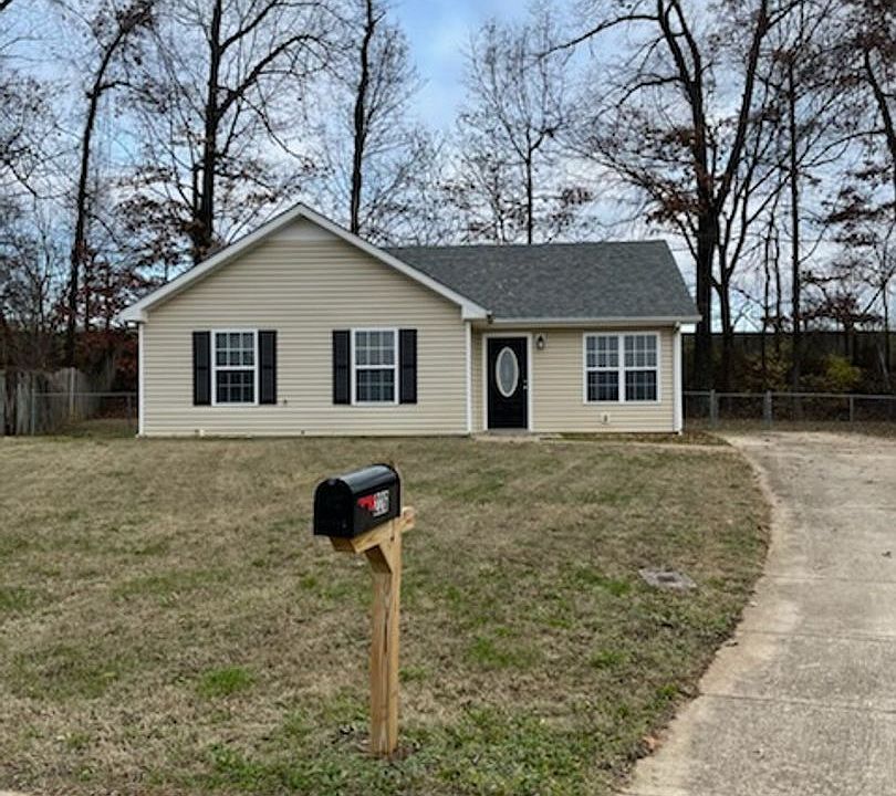 1st image of 226 Kings Deer Ct