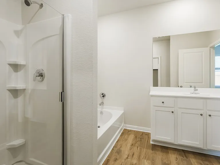 16459 Honeysuckle Hill Dr — Photo 12