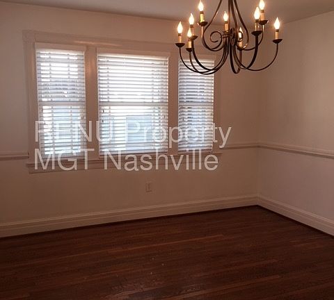 5th image of 2002 18th Ave S