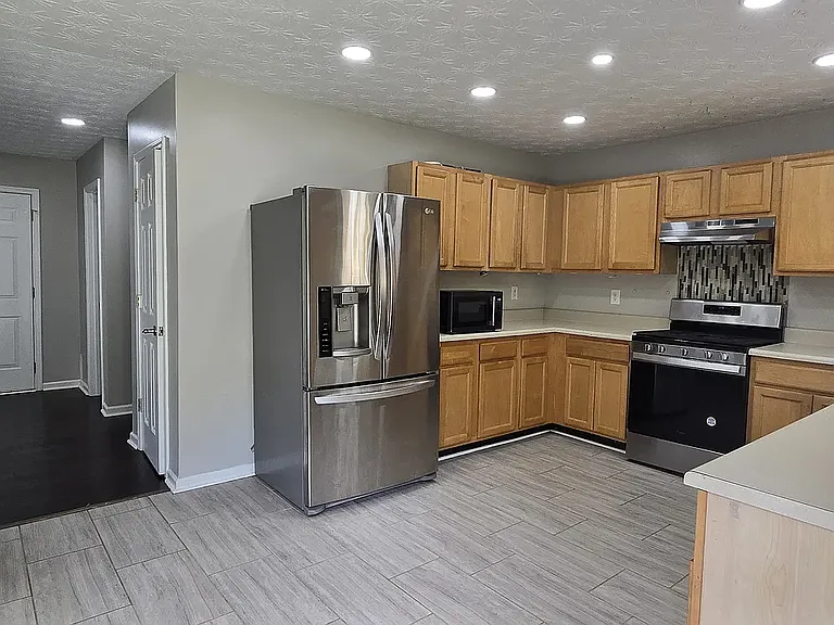 3805 Jackson Shoals Ct — Photo 15